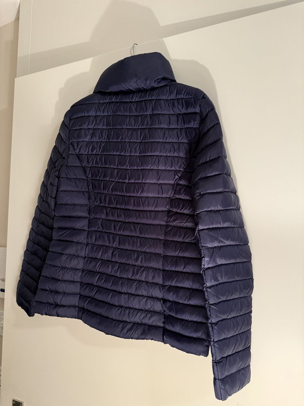 Esprit Giacche: Esprit Damen Steppjacke / Winterjacke dunkelblau Gr. S – Usato da Zürich venduto da SEDRAEN 2