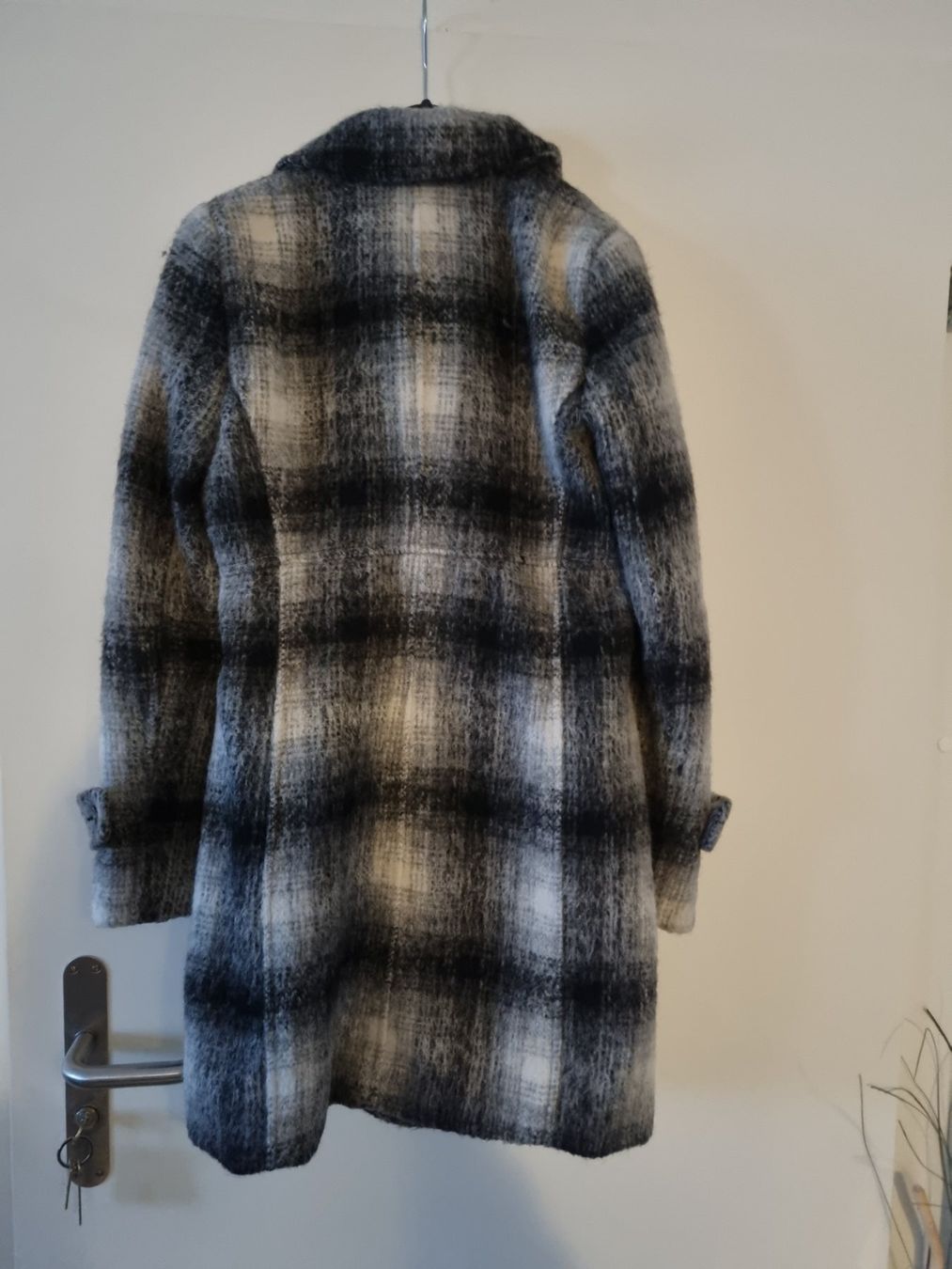 Zara Cappotti: Zara Wintermantel Gr. M – Usato da Thalwil venduto da Briscolina 2
