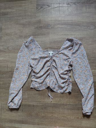 Damen Bluse Blumenmuster Grösse M guter Zustand