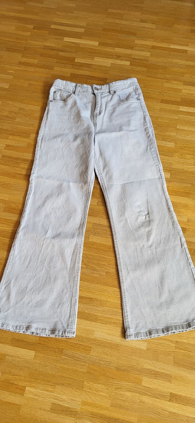 Zara Pantaloni: Zara jeans hellgau Mädchen 164cm – Usato da Oberwil BL venduto da Manue1974