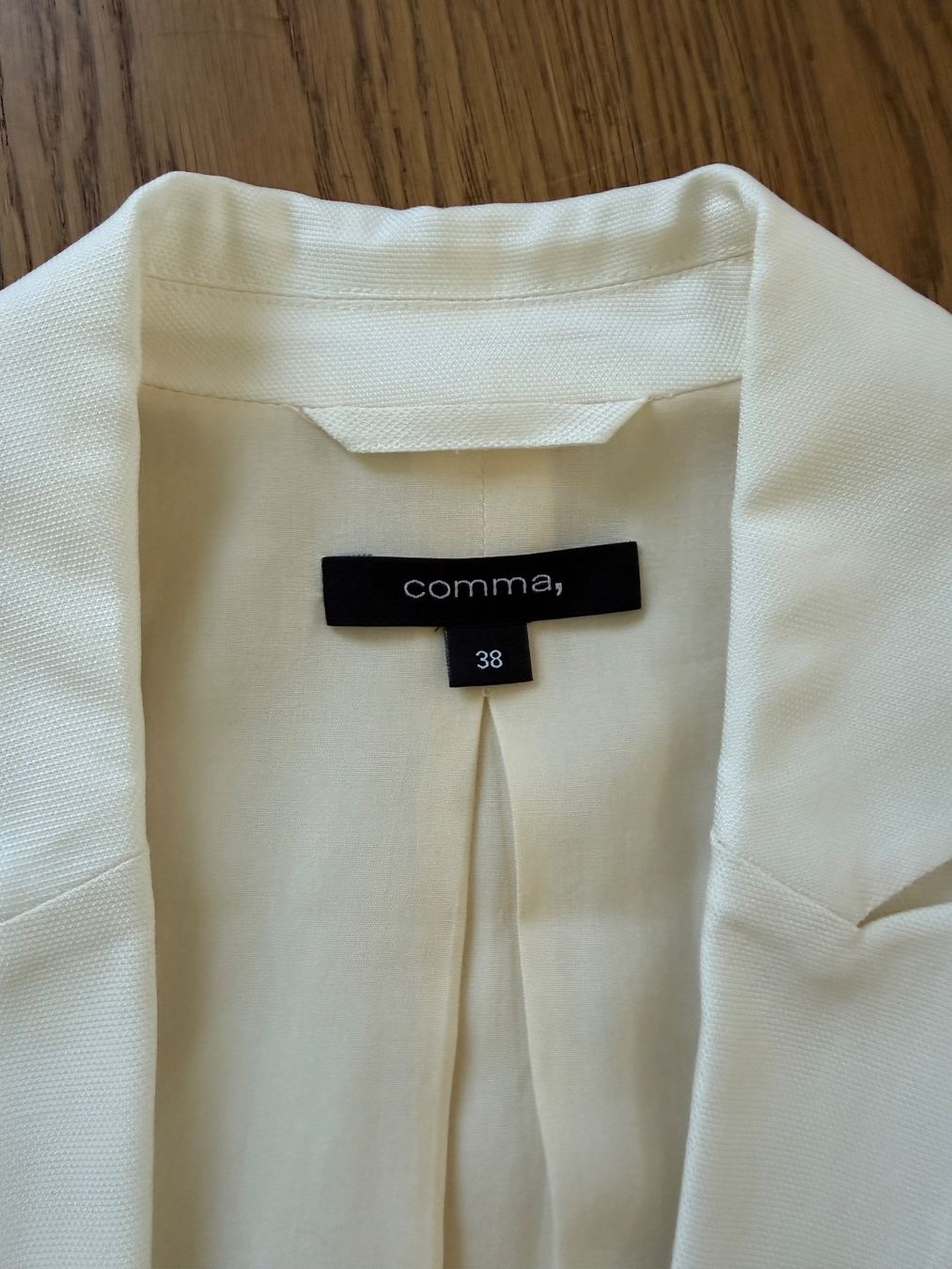 Comma Giacche: Sommerblazer von comma, Gr. 38, elfenbein – Usato da Brunnen venduto da ysi_g8tr 1