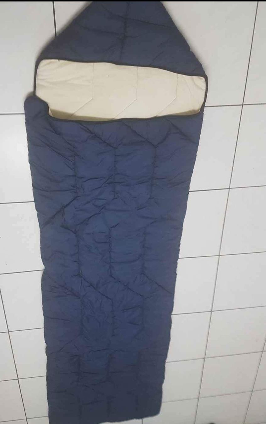 Sacs de couchage: Schlafsack – D'occasion à Zuchwil par Lea007