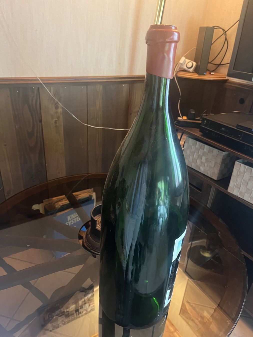 Bouteilles: bouteille de vin – D'occasion à St-URSANNE par jchoulm01