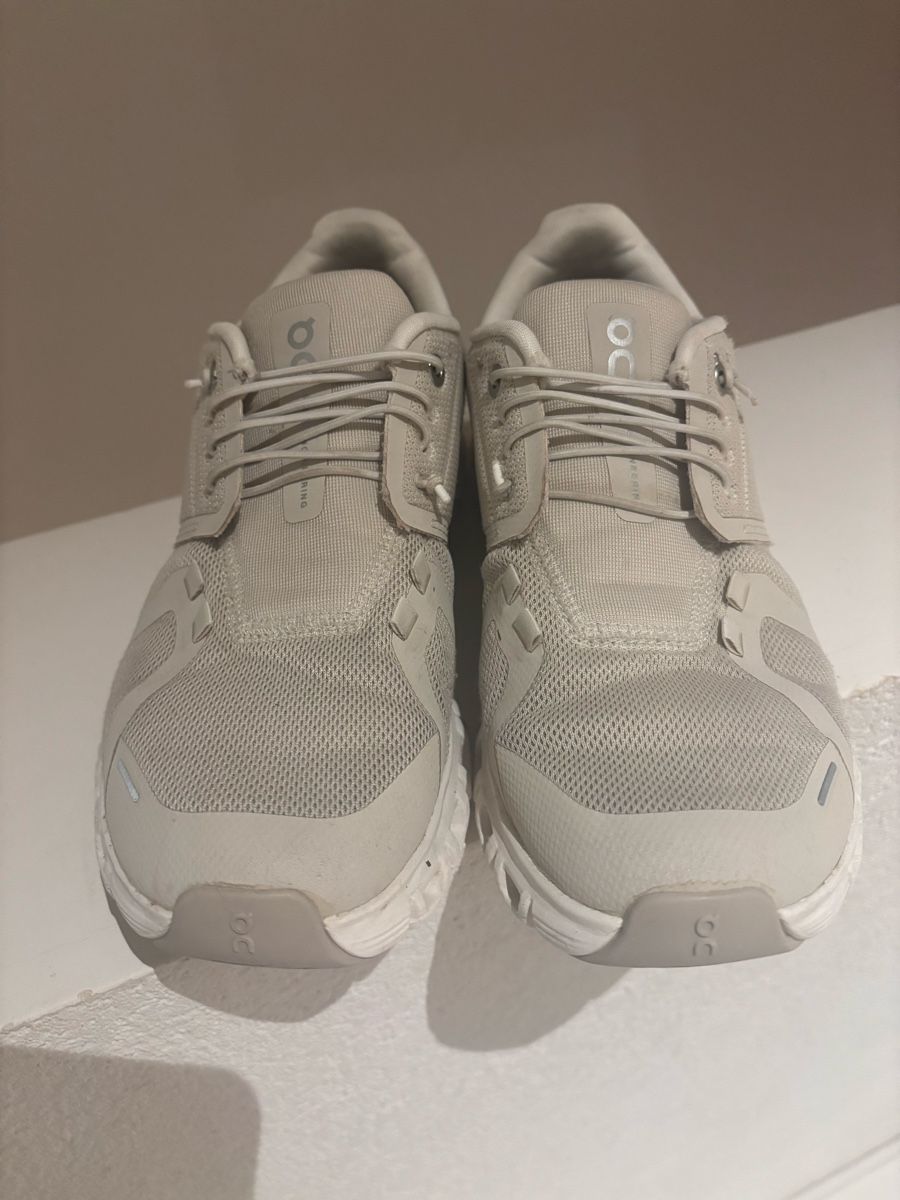 On Scarpe da donna: On Running Cloud Schuhe beige Grösse 39 – Usato da Stettfurt venduto da rebella 1