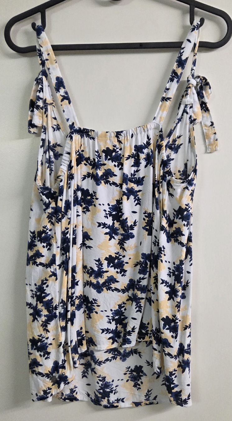 Roxy Top: Roxy Sommer Top, Gr. S, Blumenmuster, neuwertig! – Usato da Ettingen venduto da ssc_dsr2 2