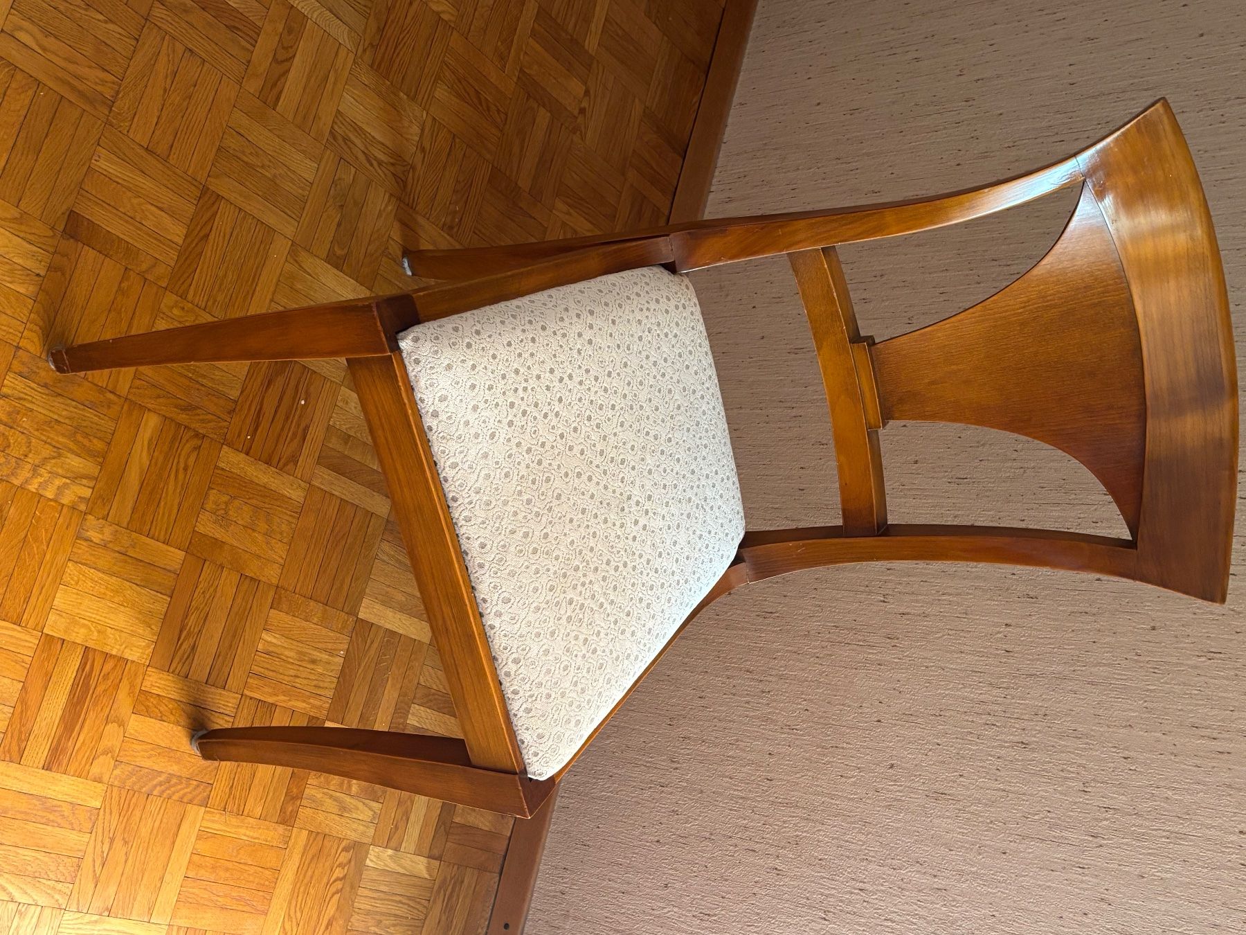 Stühle: Chaises – Gebraucht aus Lausanne von Bouby42