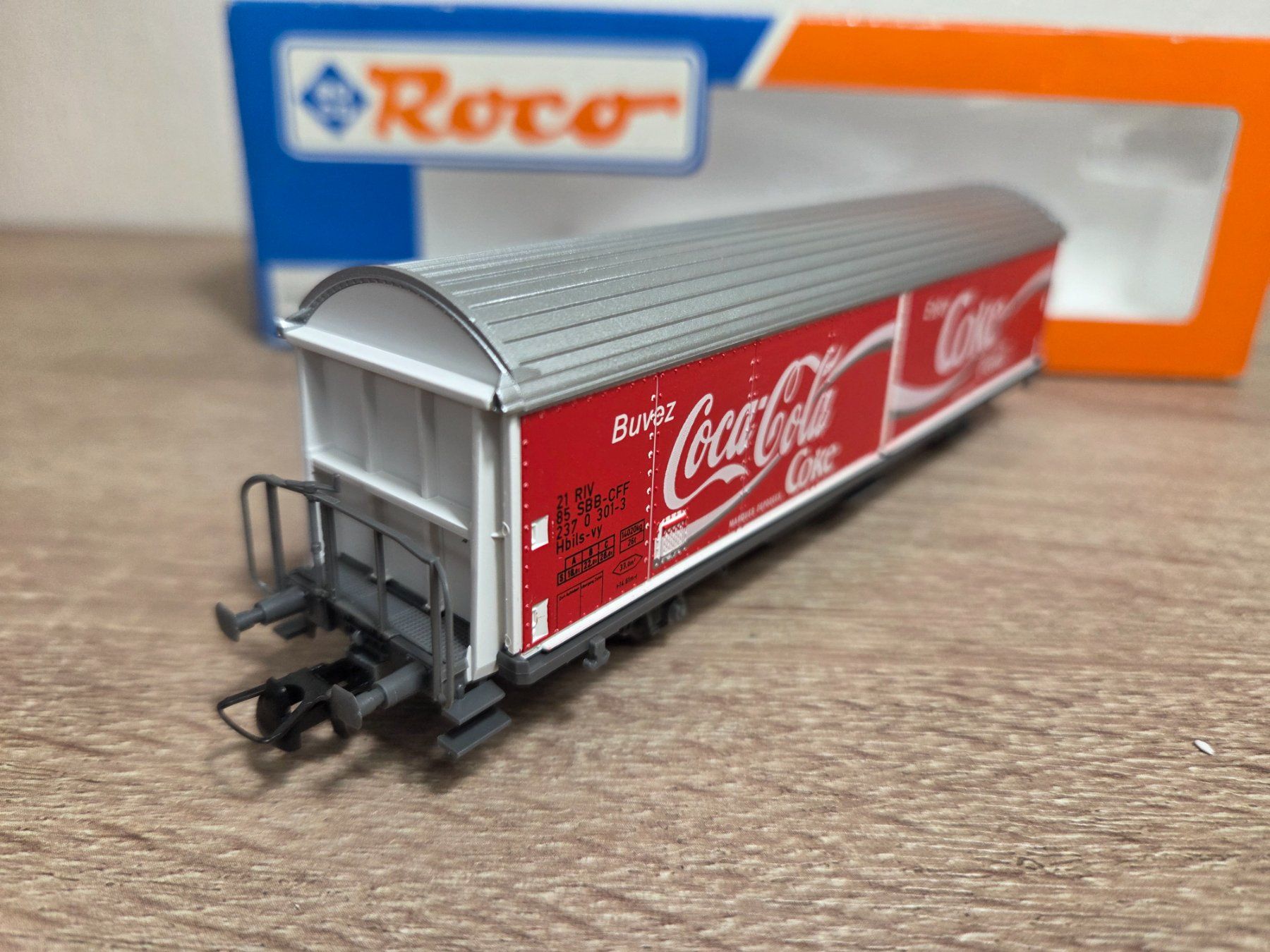 Roco Modellini di ferrovie: Roco 291026 Güterwagen Coke SBB H0 – Nuovo e nell'imballaggio originale da St-Aubin-Sauges venduto da Lo_Go 2