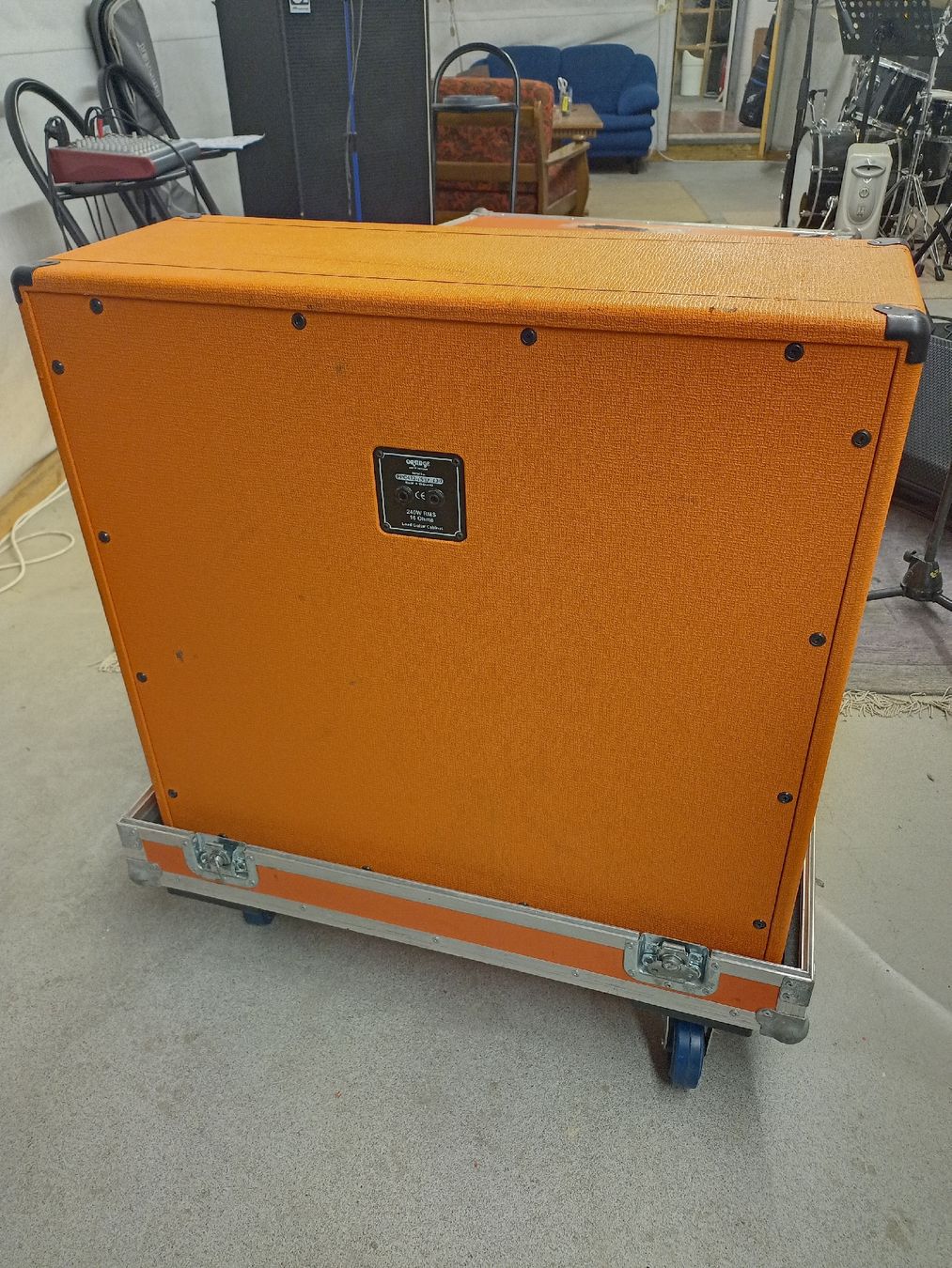Musikinstrumente: Orange 4X12 Mit flight case! – Gebraucht aus Luzern von car_z5vs 2