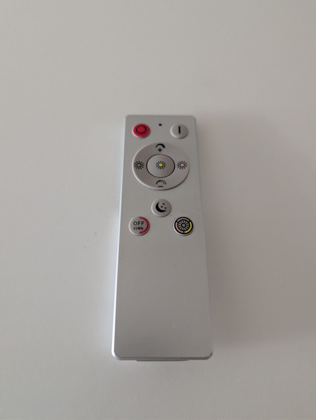 Lampade: LED-Stehlampe Silber mit Fernbedienung – Usato da Winterthur venduto da Luca-S 1