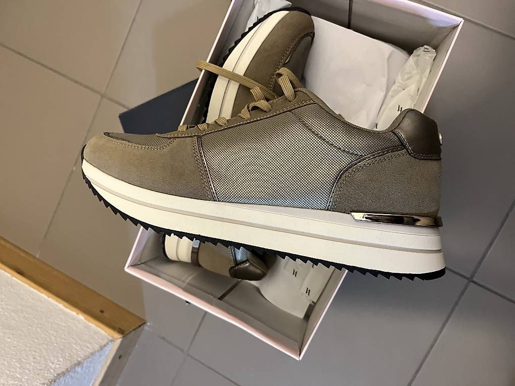 Scarpe da uomo: Basket taille 42 – Nuovo e nell'imballaggio originale da Pully venduto da yaa_rm7x 3