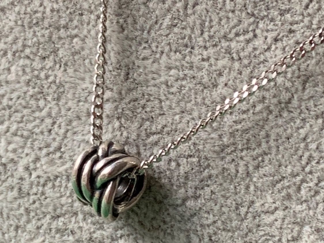 Pendentifs: Silberkette Verbunden (55cm) – D'occasion à Dittingen par Bellevista