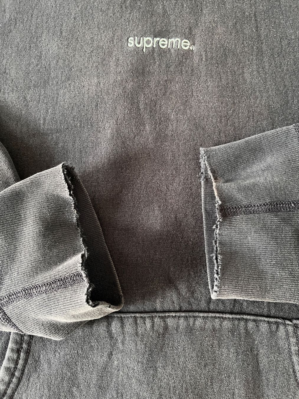 Maglioni & Felpe: Sweat SUPREME – Usato da Dübendorf venduto da SHAS2009 4