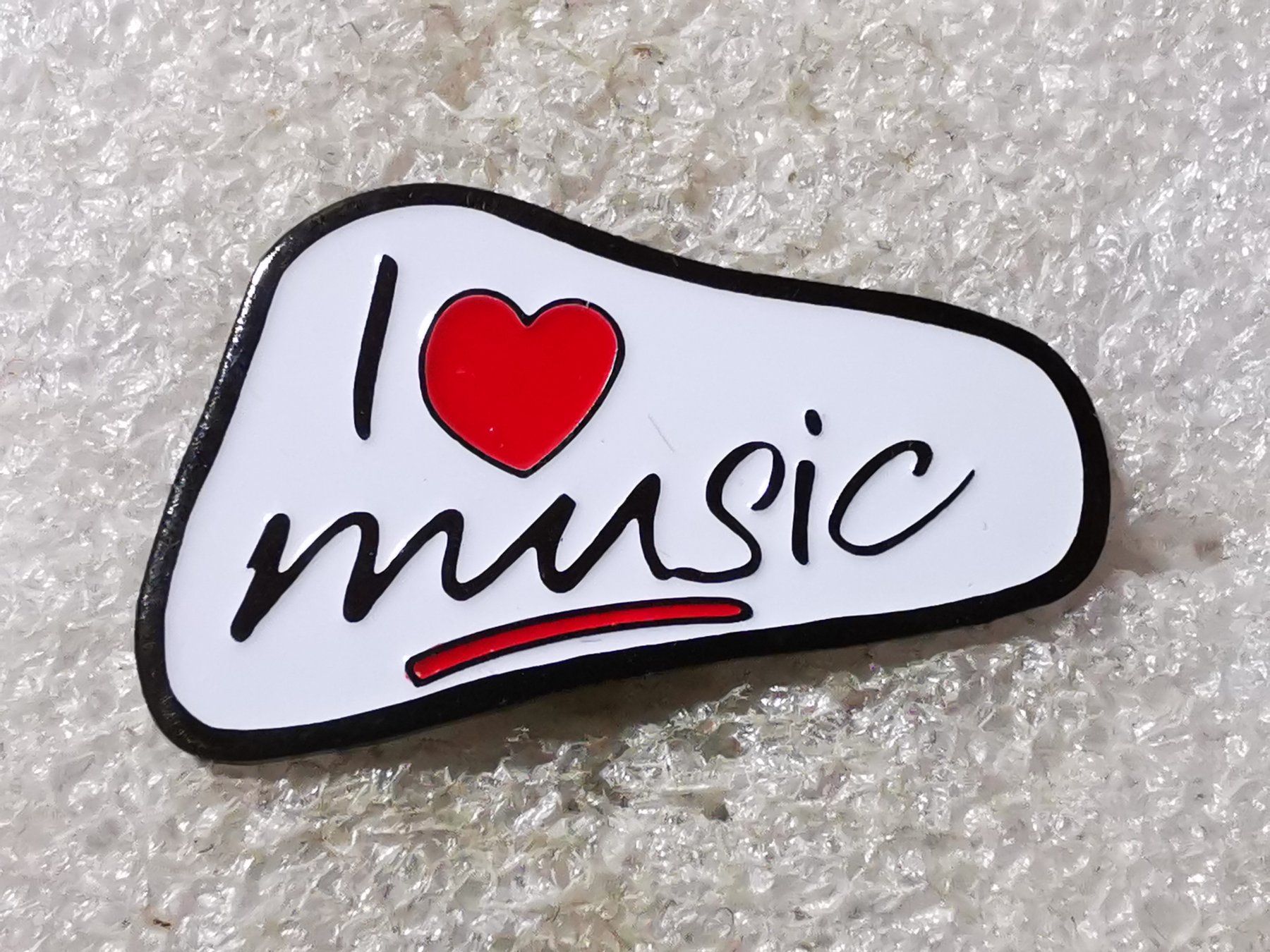 Placchette & Badge: Ansteckpin 94: I Love Music – Usato da Oppligen venduto da Pin-Fall-Shop