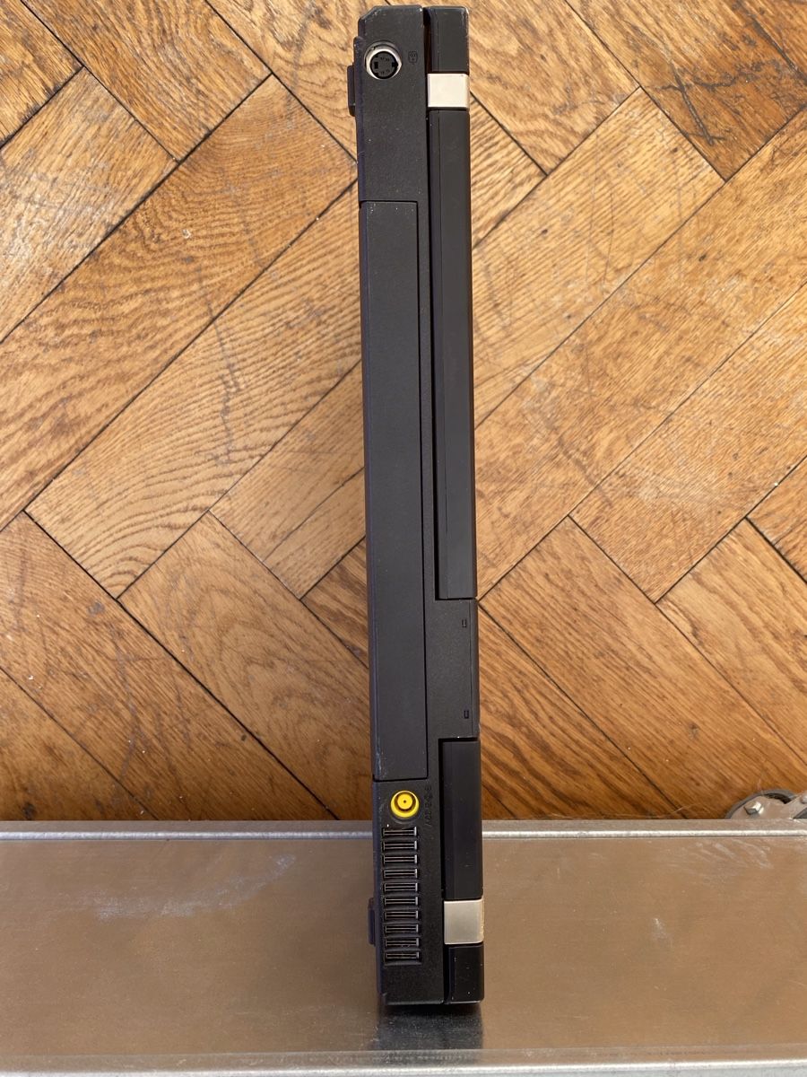 Lenovo Notebook: Laptop Thinkpad Lenovo R61 – Usato da Rorschach venduto da Fliegenflieger 5
