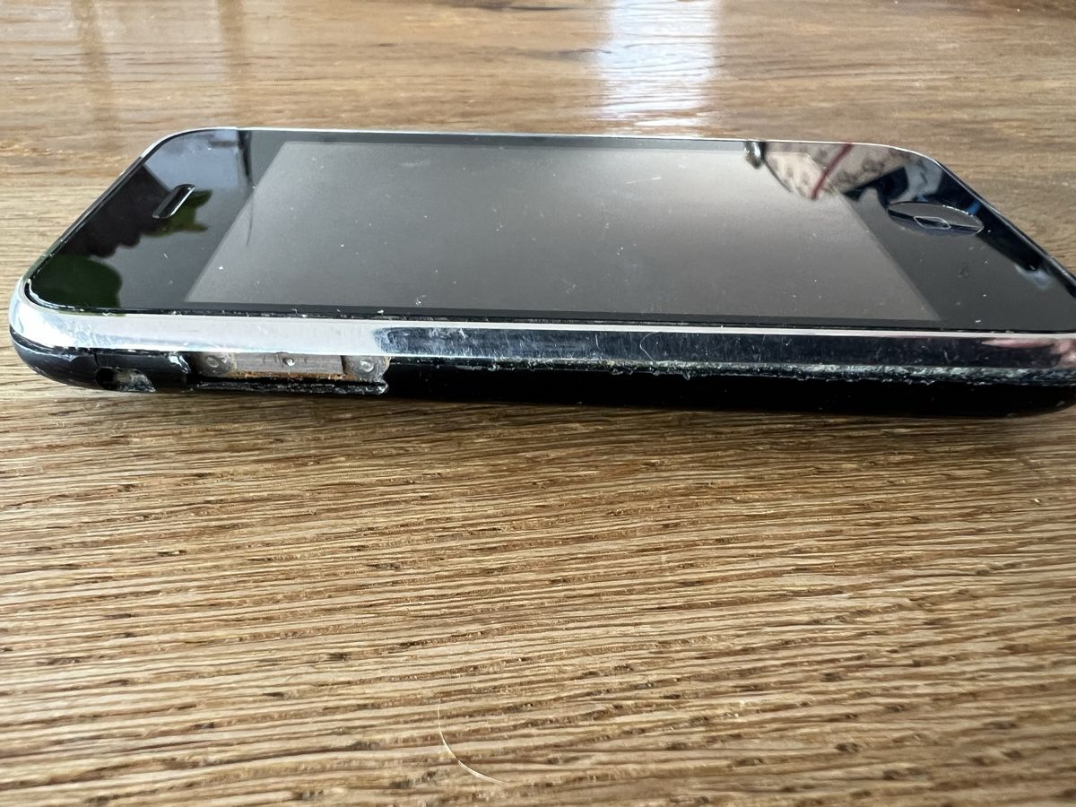 Apple Handys / Smartphones: Apple iPhone 3/32 GB – Gebraucht aus Wolfwil von Poulet60 4