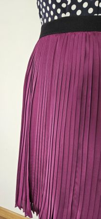 ✨Jupe plissée bordeaux -  S✨