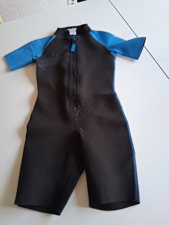 Neoprenanzug Grösse 130 Top Zustand für kleine Wasserratte