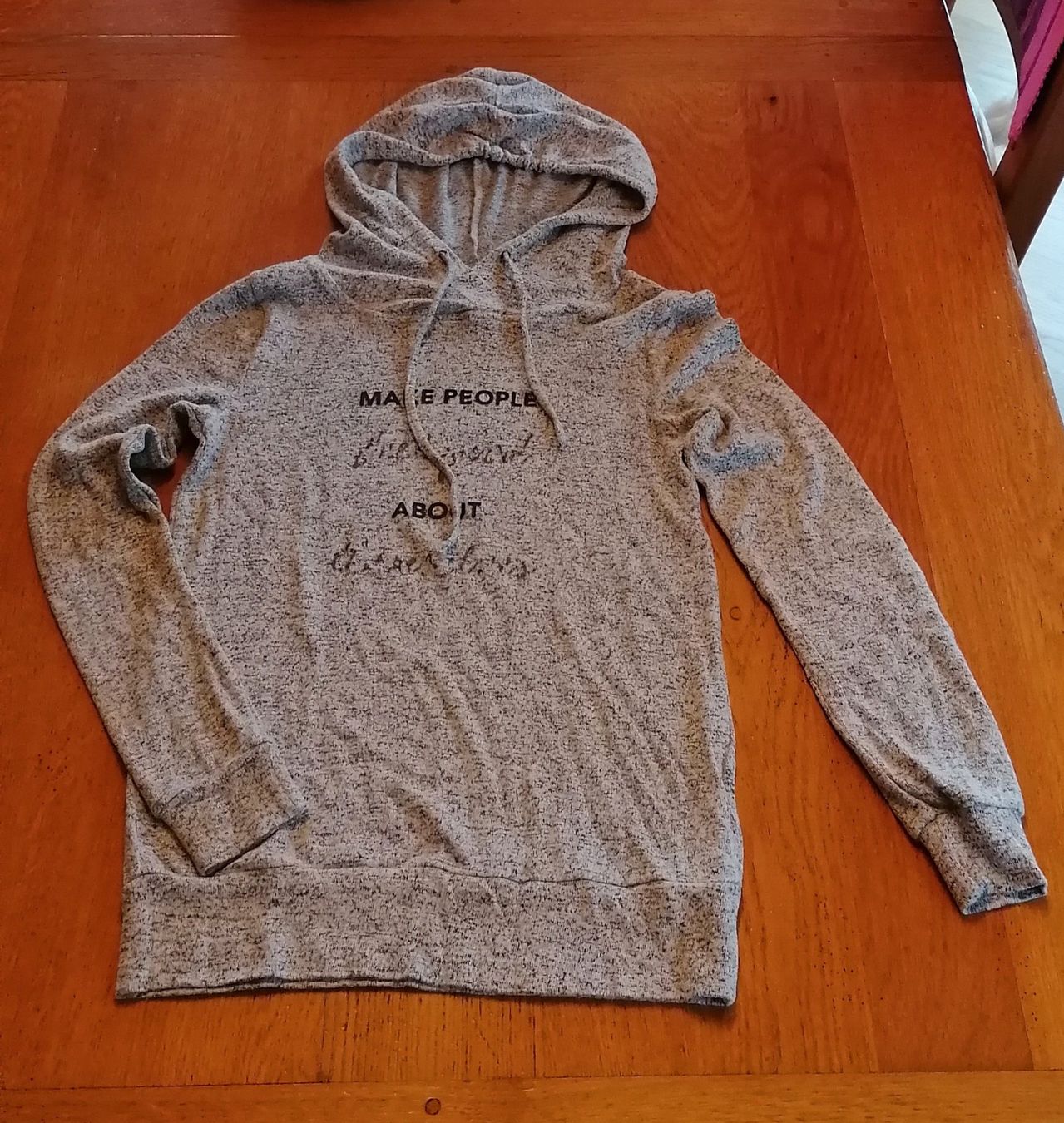 Pulls & Sweat-shirts: Pull, sweat,polaire,haut,pullover – D'occasion à Montcherand par petiteoune75