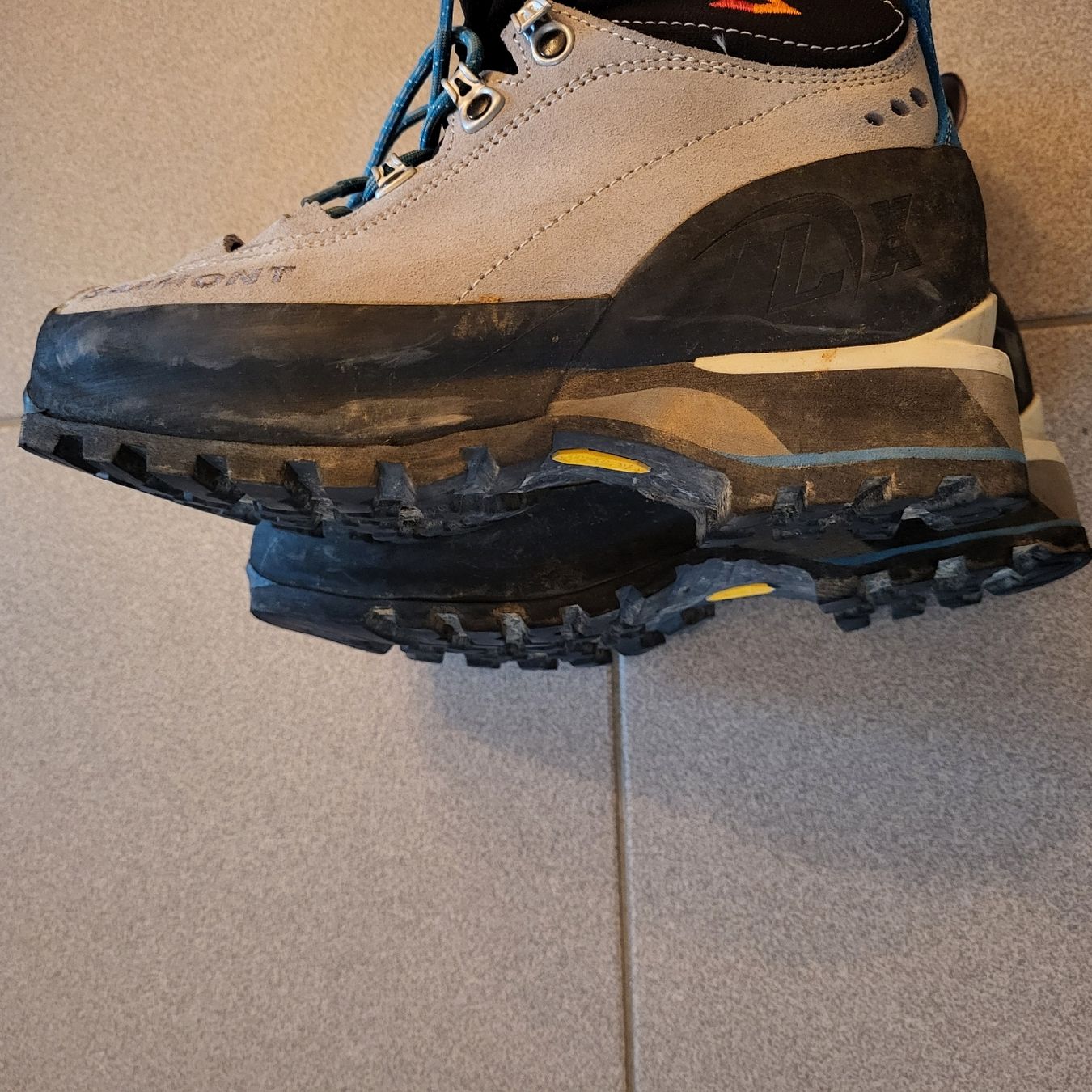 Garmont Scarpe da uomo: garmont Wanderschuhe 37 – Usato da Bern venduto da SimFae 4