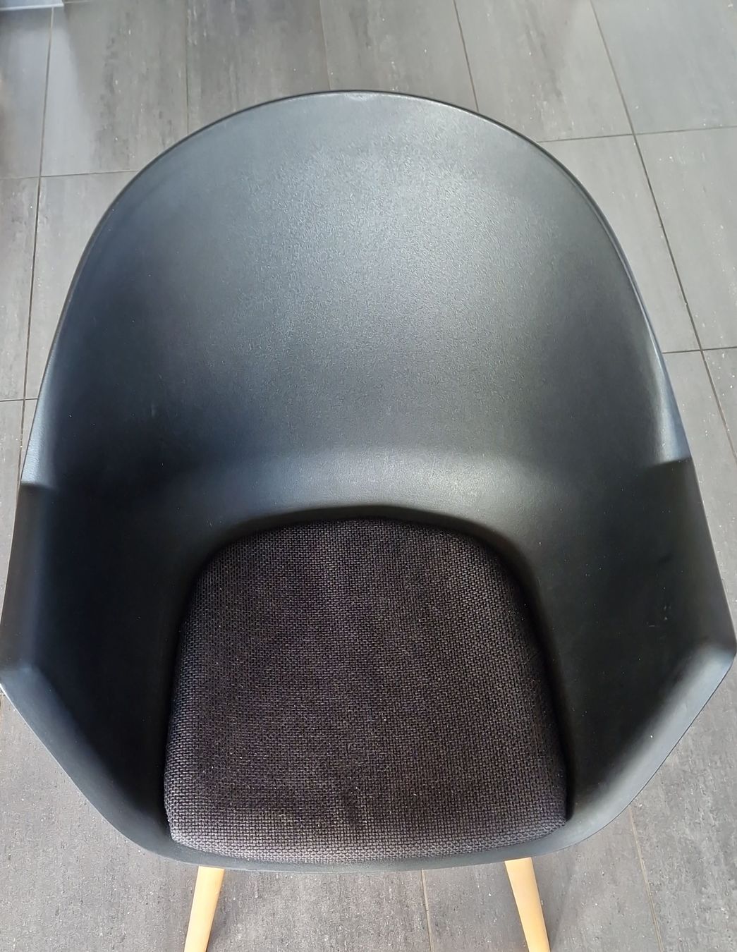 Stühle: 4x schwarze Stühle – Gebraucht aus Schenkon von Eti94