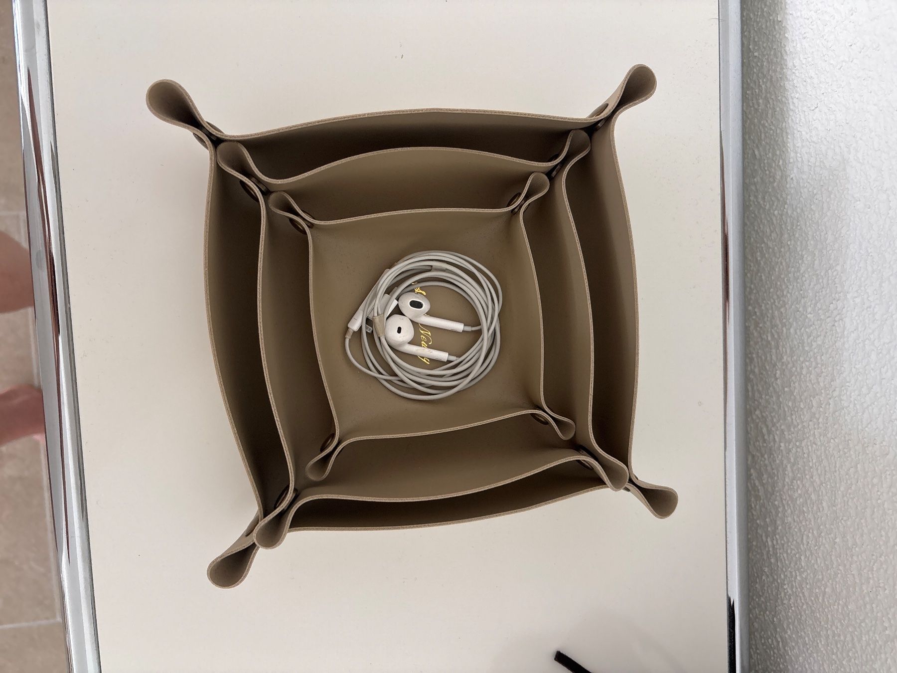 Tutte le decorazioni: Ablage Beige  Ablageset – Usato da Zürich venduto da car_9sdb 5