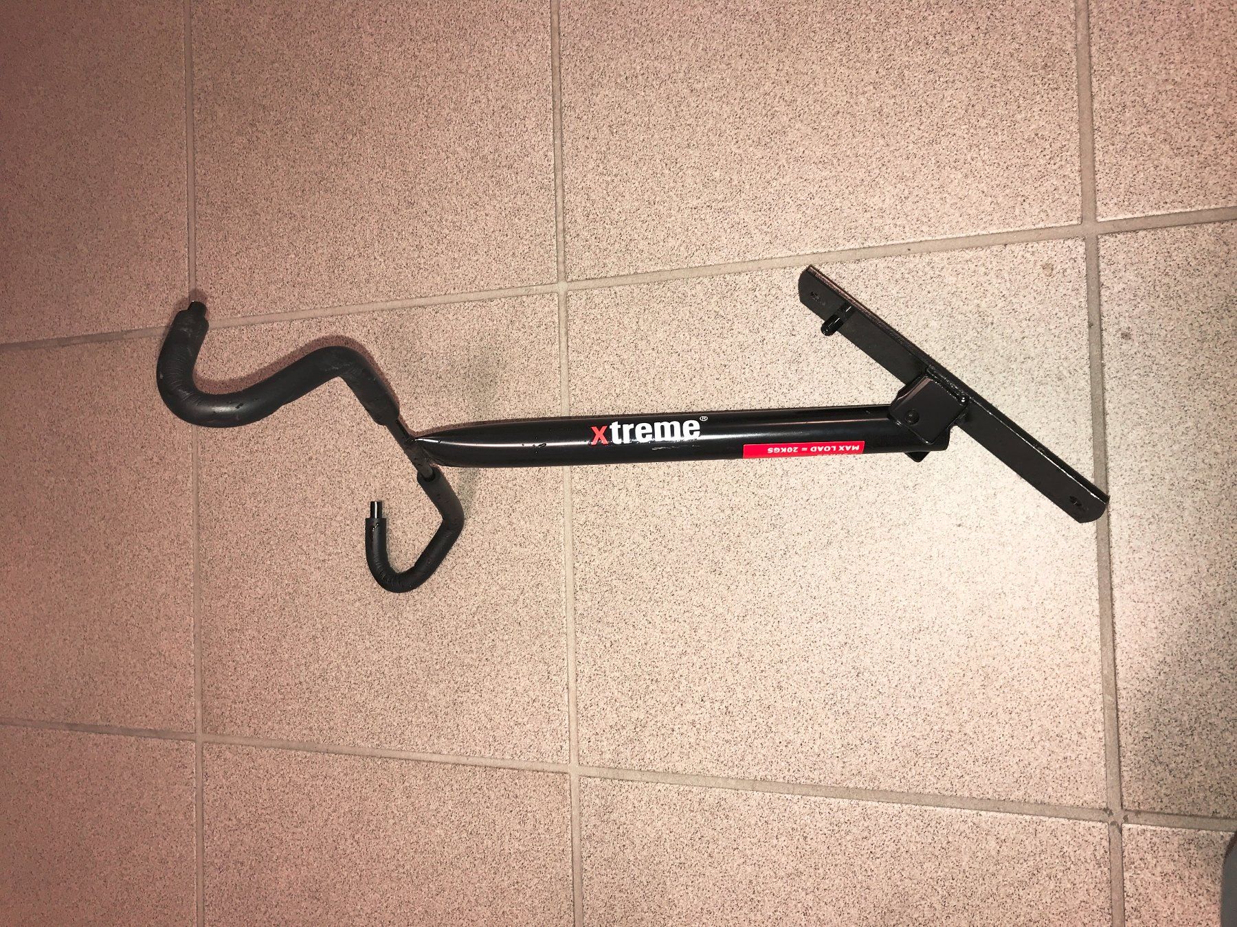 Wandhalterungen: Xtreme Halter – Gebraucht aus Kreuzlingen von JOWY72