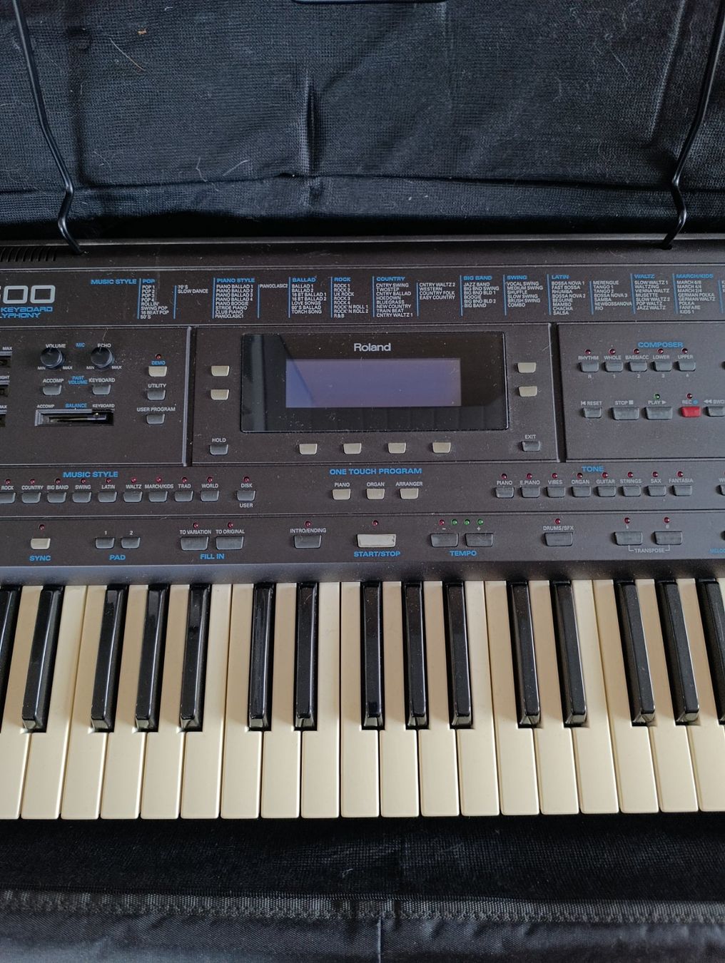Roland Strumenti musicali: Roland E-500 Intelligent Keyboard +Tasche – Usato da Wil SG venduto da Donaldus 1