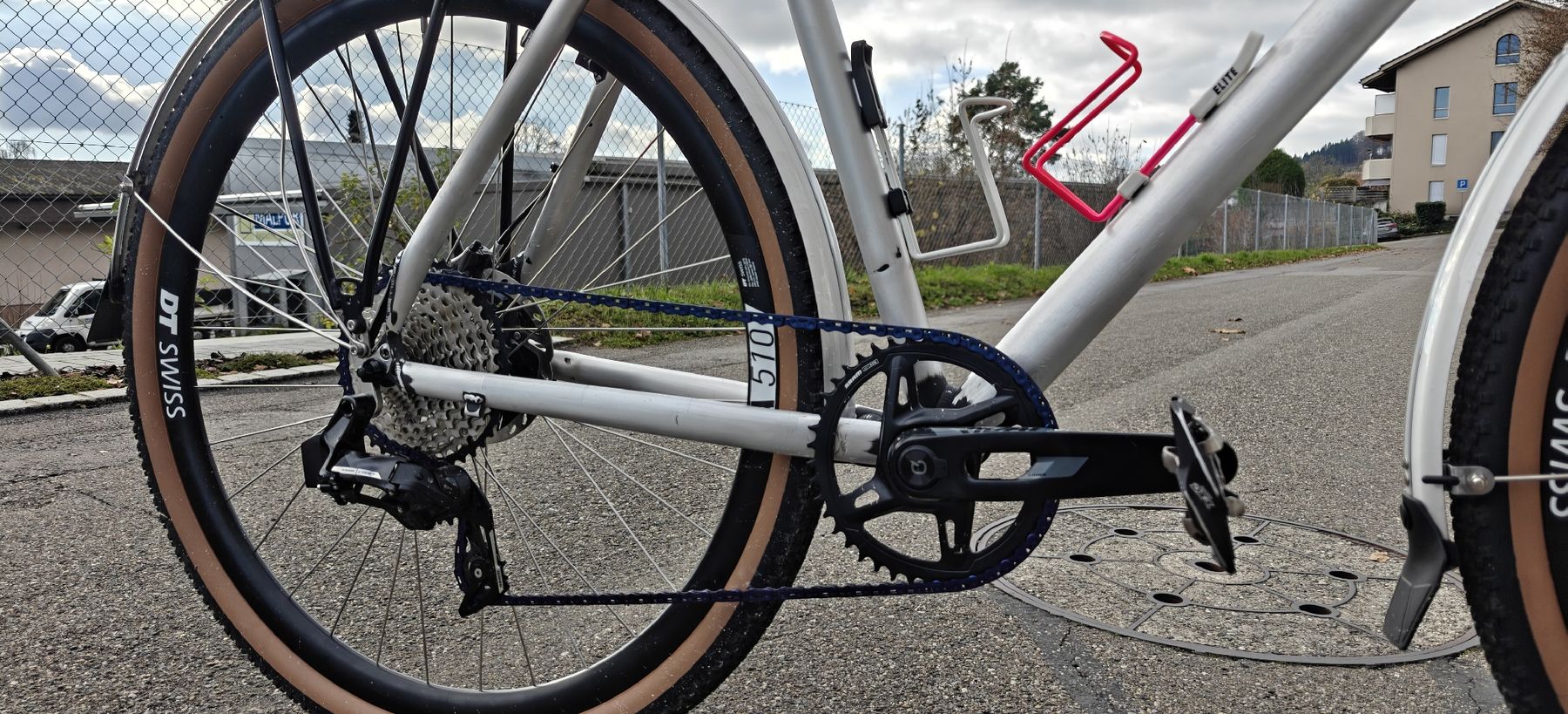 Velos: Gravelbike – Neu und originalverpackt aus Biel/Bienne von the__hug 2