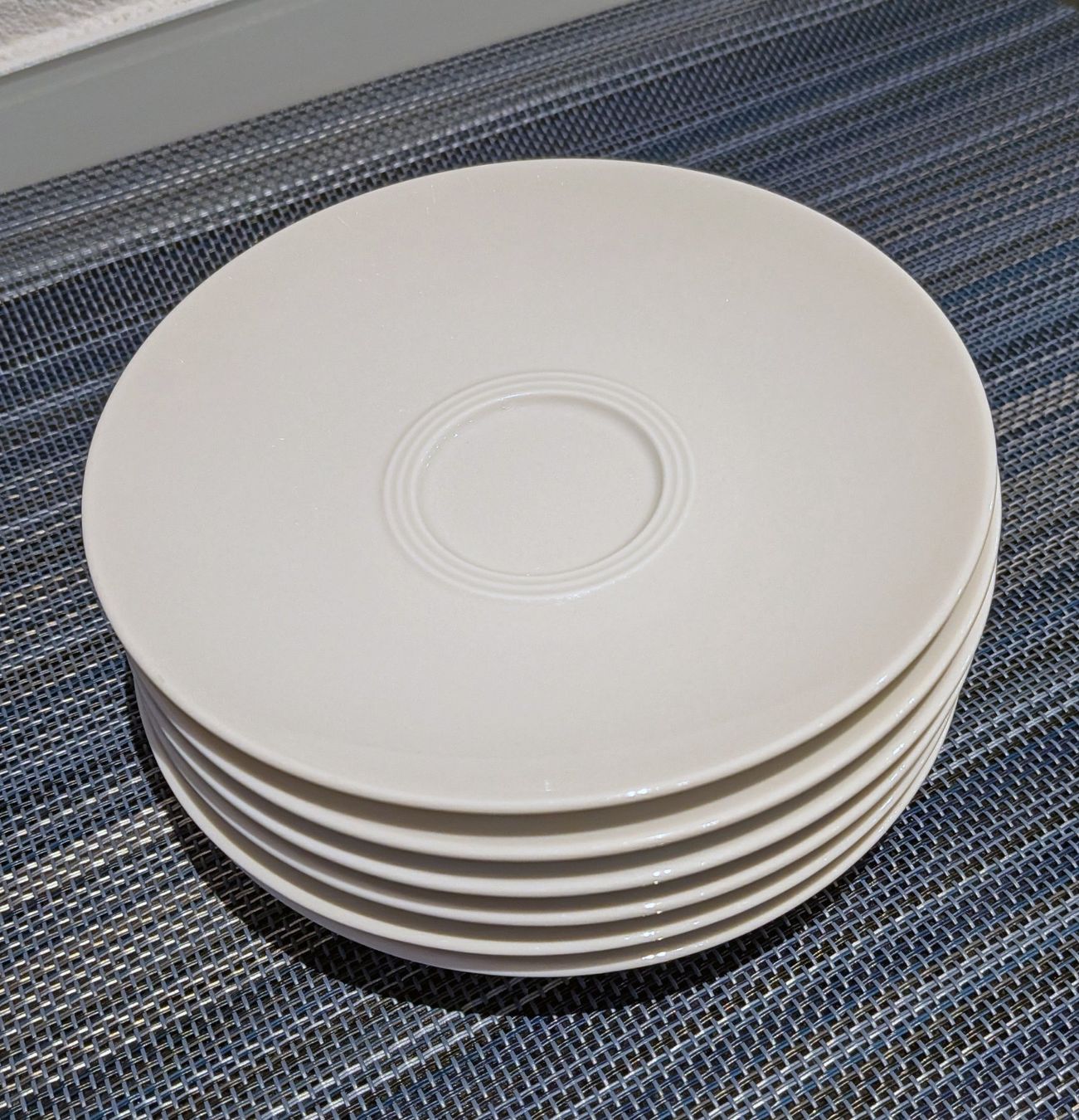 Teller: Set 6 Kaffe Unterteller, weiss, Guy Degrenne – Gebraucht aus Münsingen von Rufer34
