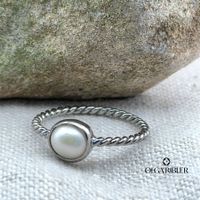Silberring mit Perle Grösse 56