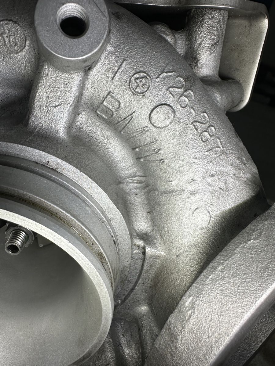 BMW Tutti pezzi di ricambio auto: BMW Turbolader revidiert – Nuovo (secondo la descrizione) da Hunzenschwil venduto da Semko2 2