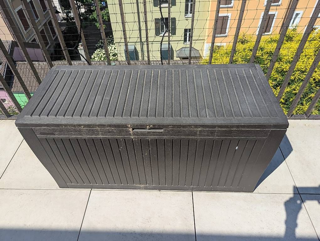 Box contenitori: Coffre de rangement extérieur  – Usato da Renens VD venduto da nor_y5hj 1