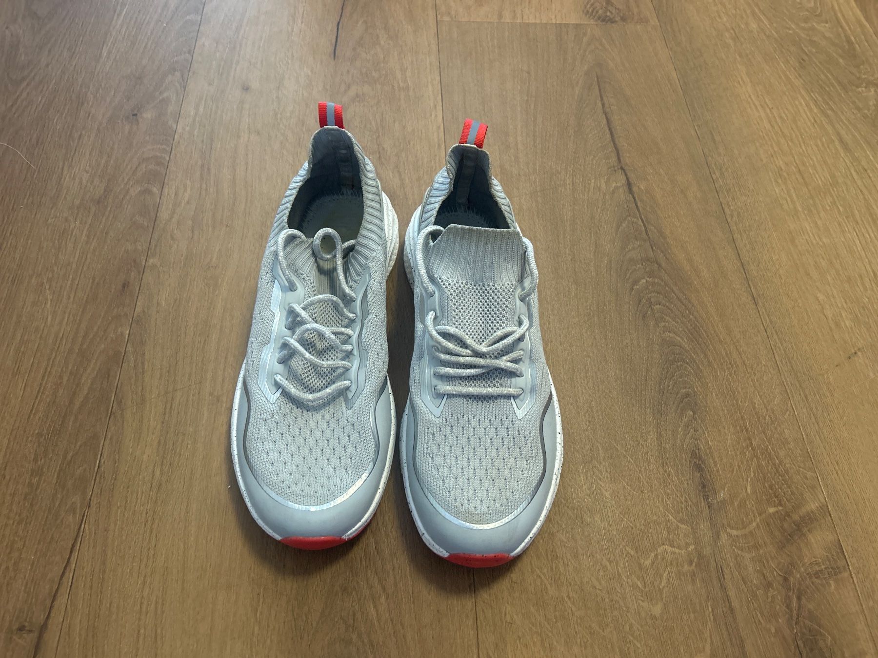 Scarpe da uomo: Sneakers Unisex Gr 40 neuwertig – Nuovo (secondo la descrizione) da Regensdorf venduto da Spyke55 1
