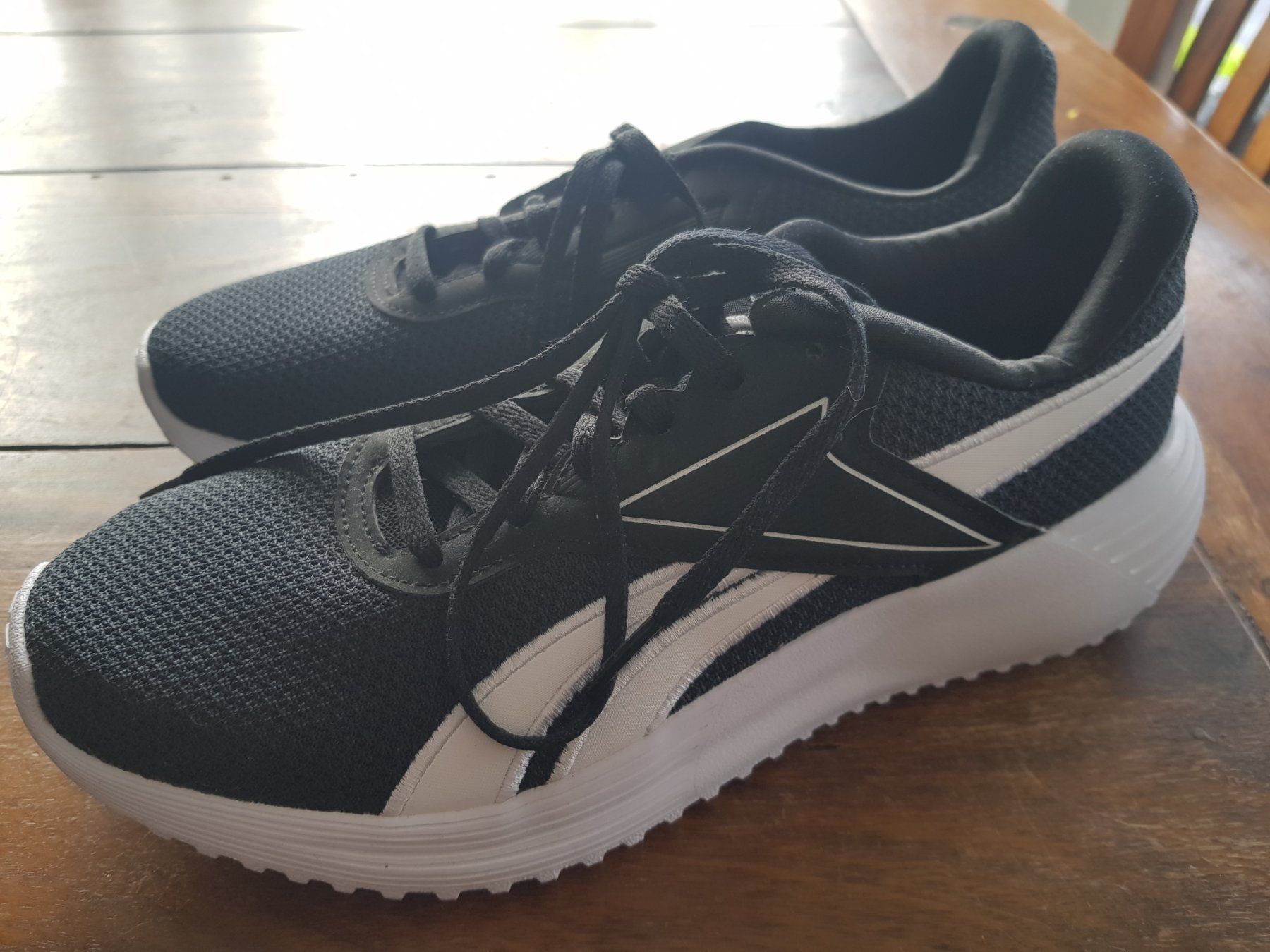 Reebok Scarpe da donna: DAMEN REEBOK TURNSCHUHE/ NEU – Nuovo (secondo la descrizione) da Root venduto da LifestyleAccessoires 1