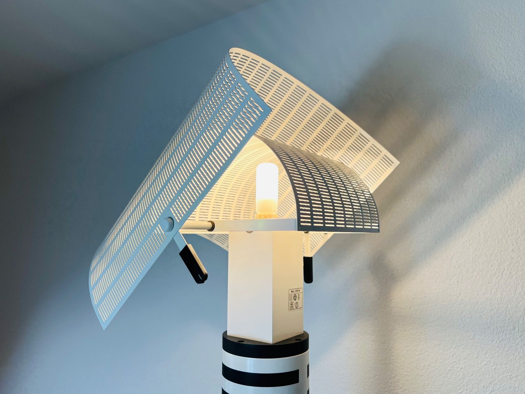 Artemide Lampade: Artemide Mario Botta Shogun Terra Lampe 80er – Usato da Egg b. Zürich venduto da B02_Designklassiker 3