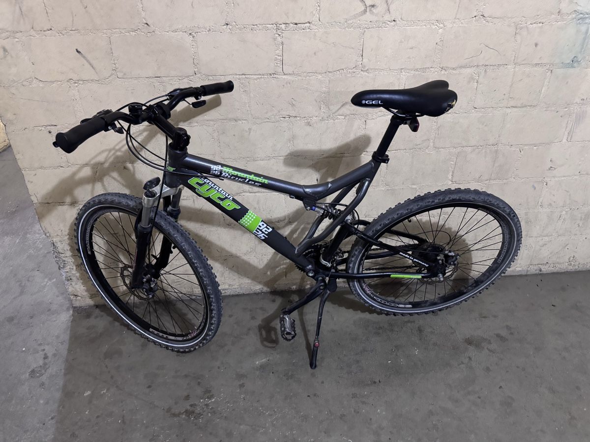 Velos: 1x Elektro Velo 2x Velos  – Gebraucht aus Brugg AG von ToniMontana95 3