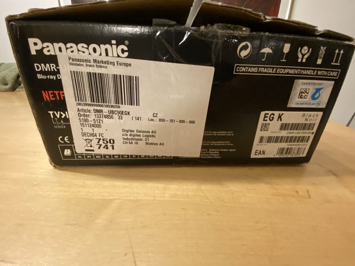 Panasonic Enregistreurs: Panasonic Blu-Ray Recorder mit Triple HD DVB-C/T2 Tuner – Neuf avec emballage d'origine à Neschwil par  3