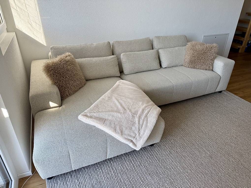 Divani: Ecksofa hellgrau – Usato da Gerzensee venduto da mil_792n 3