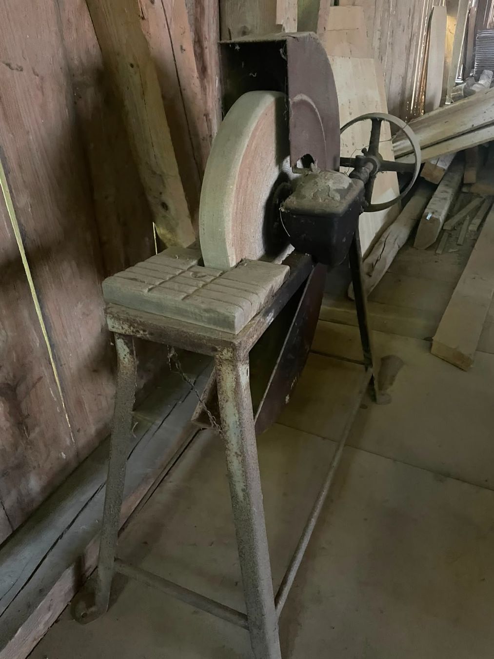 Tutte le macchine: Ancienne meule – Usato da Boncourt venduto da Francette 2