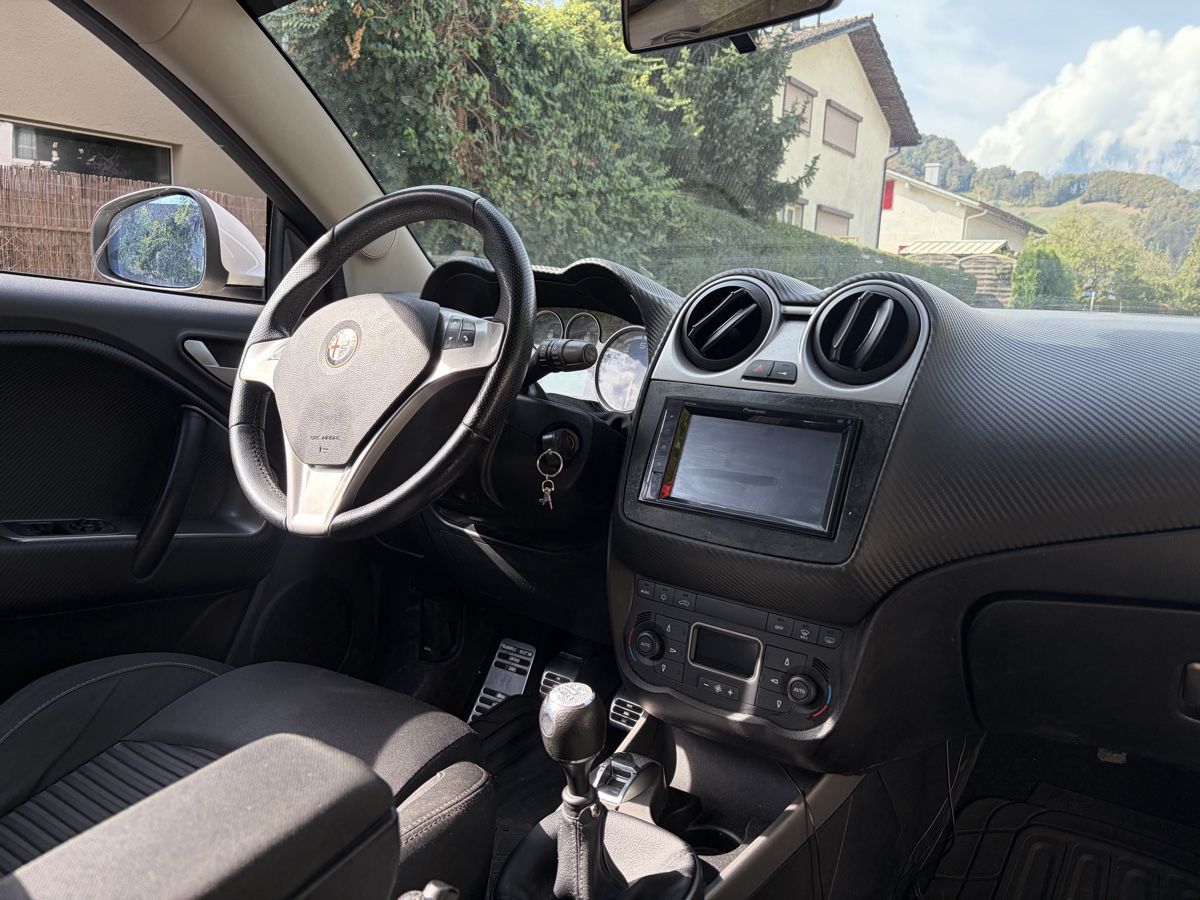 Alfa Romeo Autos: Alfa Romeo MiTo weiss – D'occasion à Flums par RehanEssar 8
