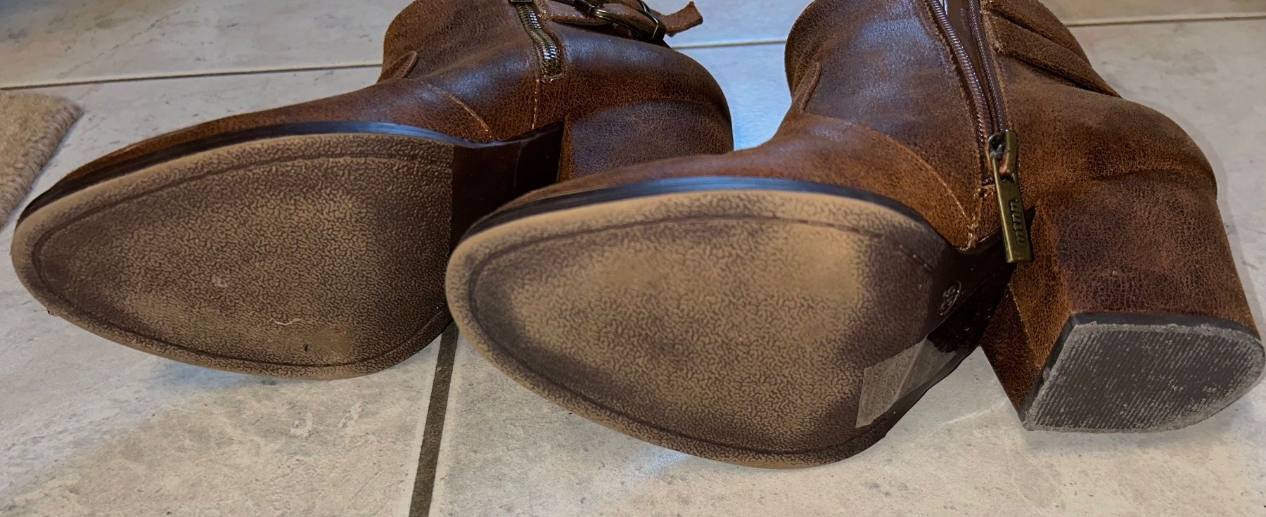 Scarpe da donna: Lederstiefelette Gr. 36 – Usato da Sevelen venduto da Glueckstreffer.62 2
