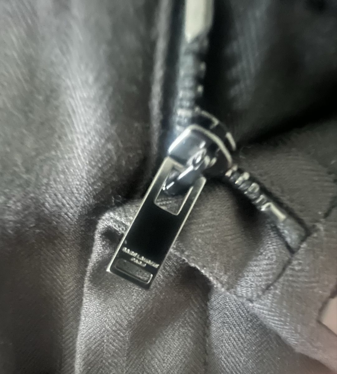 Saint Laurent Pantaloni: Saint Laurent (2025) – Nuovo e nell'imballaggio originale da Zürich venduto da ReStyle. 6