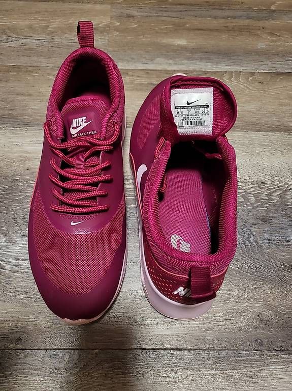 Nike Scarpe da donna: Nike Air Max Thea Gr. 41 – Usato da Zwingen venduto da crazy84