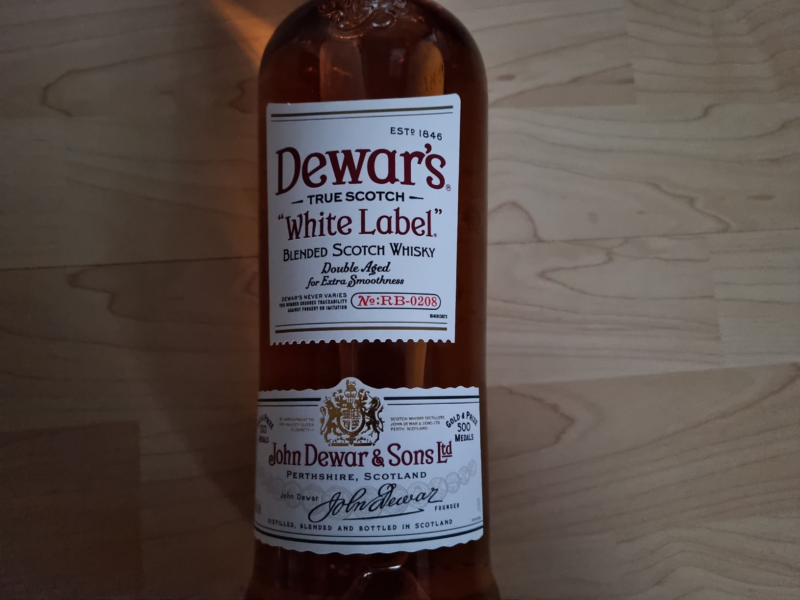 Spirituosen: Dewar's Scotch Whisky 1lt. – Neu und originalverpackt aus Ostermundigen von aydin014 1
