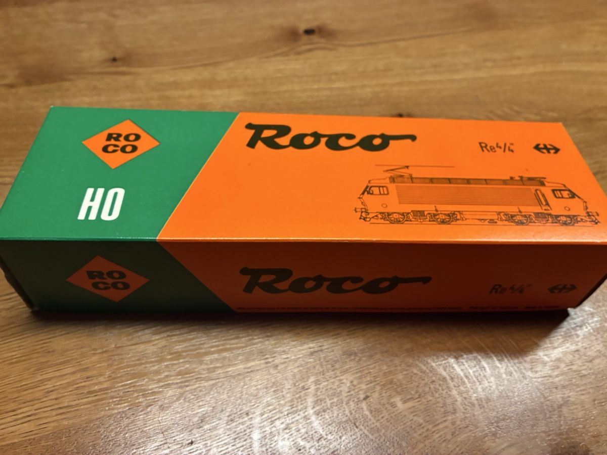 Roco Modellini di ferrovie: ROCO Re 4/4 prototyp SBB – Difettoso da Steffisburg venduto da susello 3