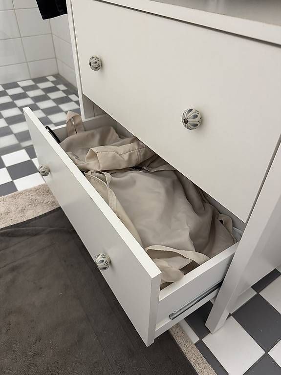 Commodes: Bad Kommode  – D'occasion à Wädenswil par Pearl7792 3