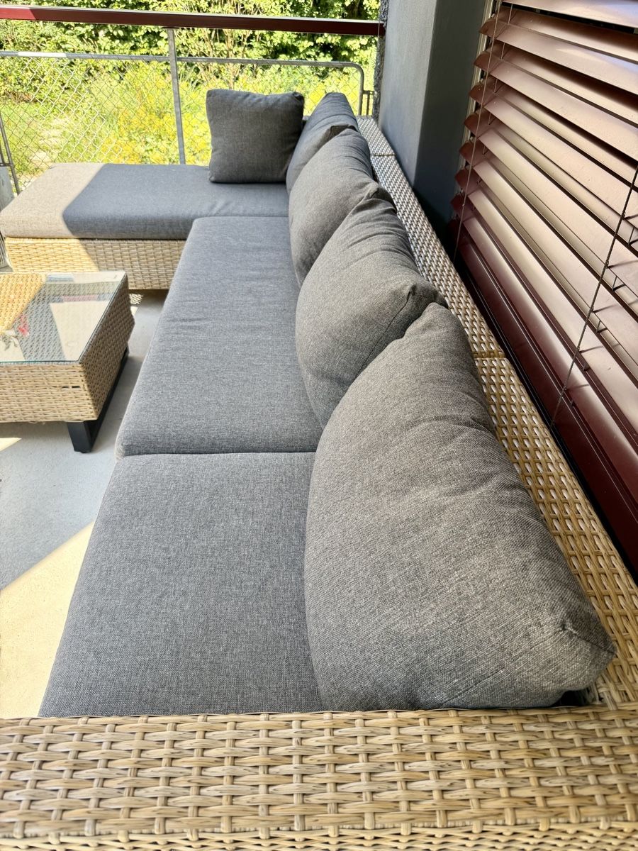 Divani: Rattan Lounge – Usato da Zürich venduto da Ta-Nia 1