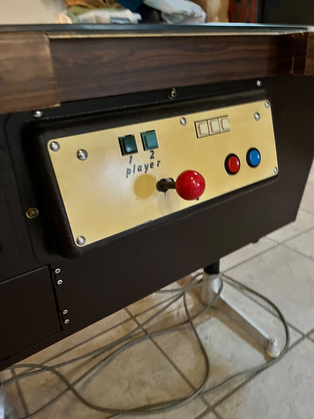 Nintendo Console: Table arcade cocktail Nintendo originale (1982) – Usato da Chavannes le chêne venduto da Mk24ever 2