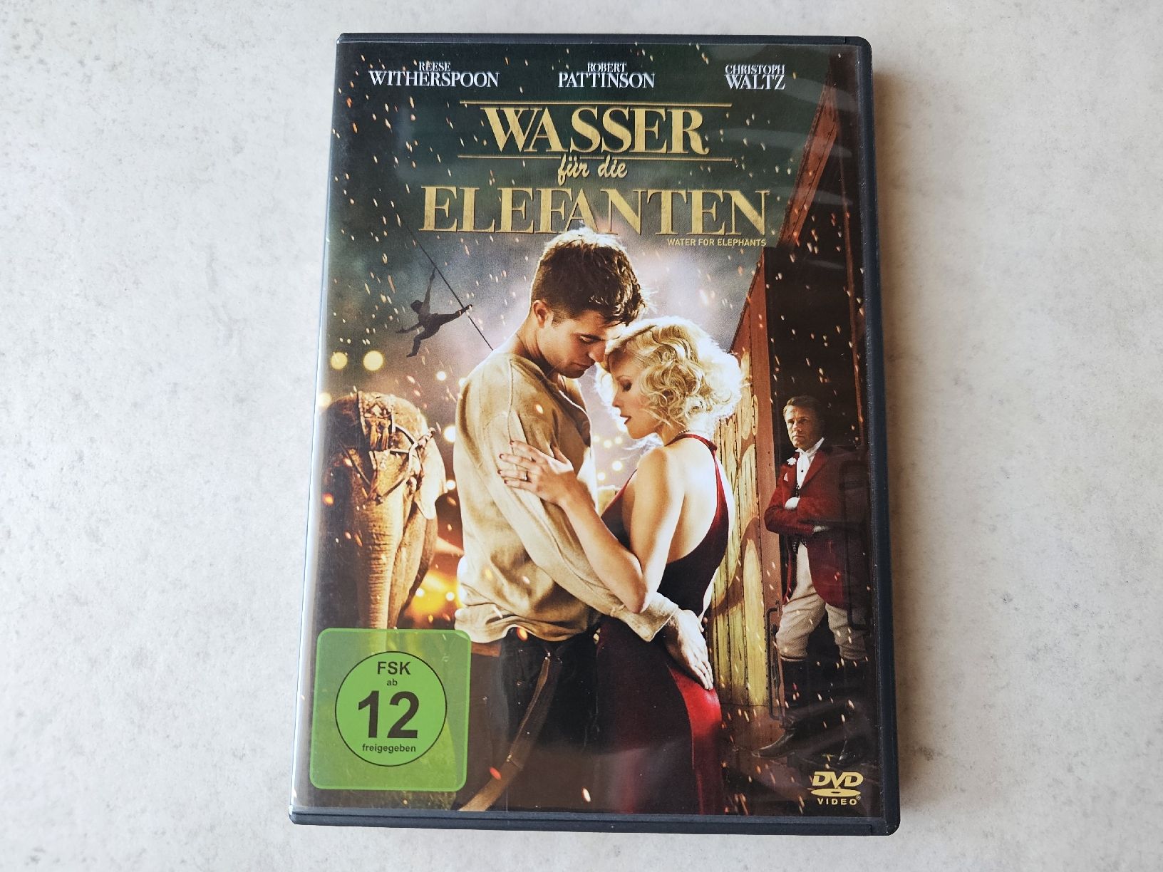 Tutti i DVDs: Wasser für die Elefanten – Usato da Schneisingen venduto da backstore24