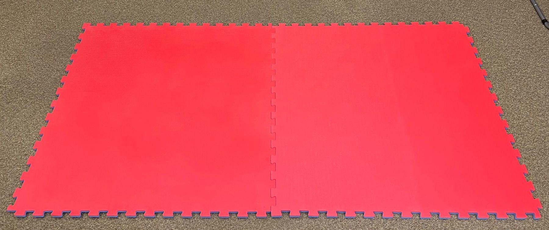 Bodenmatten: Steckmatte 100cm x 100cm Rot / Blau, CHF 9.- pro Matte – Gebraucht aus Brügg BE von ben_662f 2